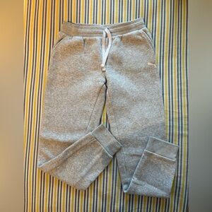 Puma Unisex fleece joggers, light gray